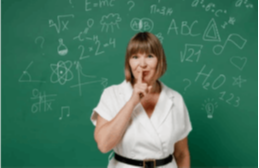 מורה סקסית מחפשת נער